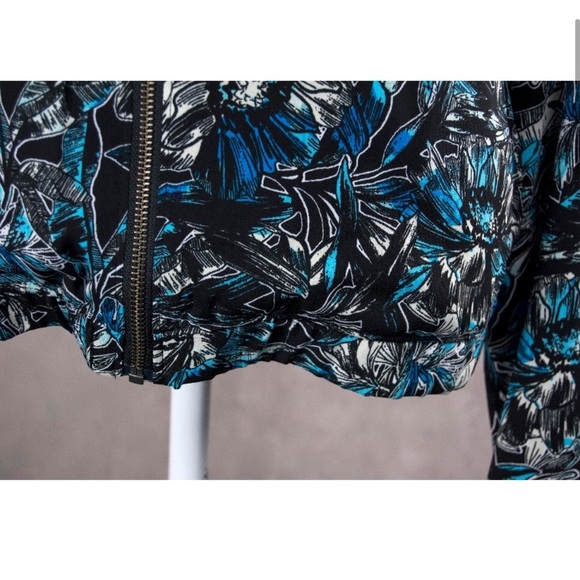 Sejour Printed Floral Bomber Jacket - sz 20W - Picture 3 of 6